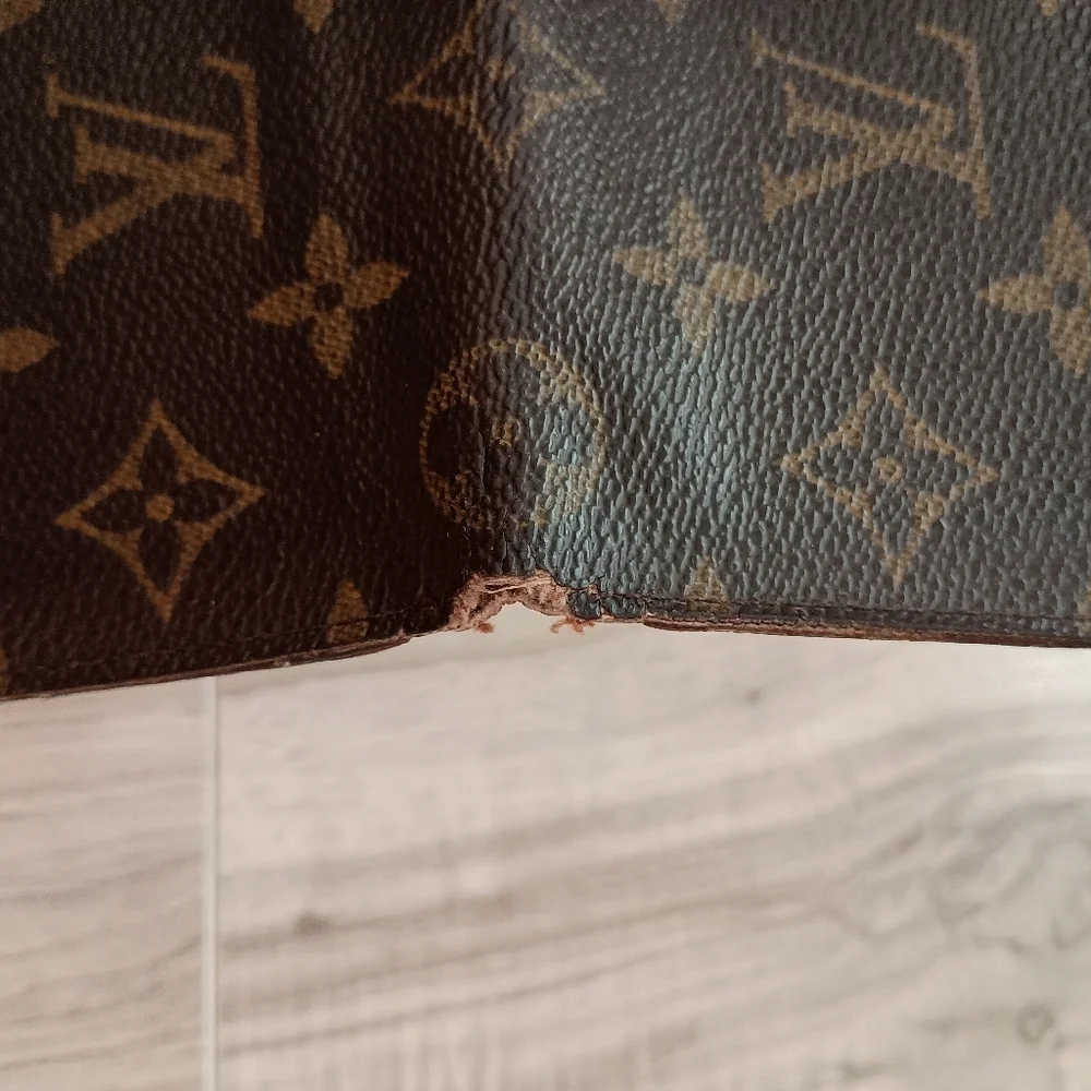 Authentic Louis Vuitton Monogram Porte 2 Cartes Vertical Pass Case - Picture 5 of 9